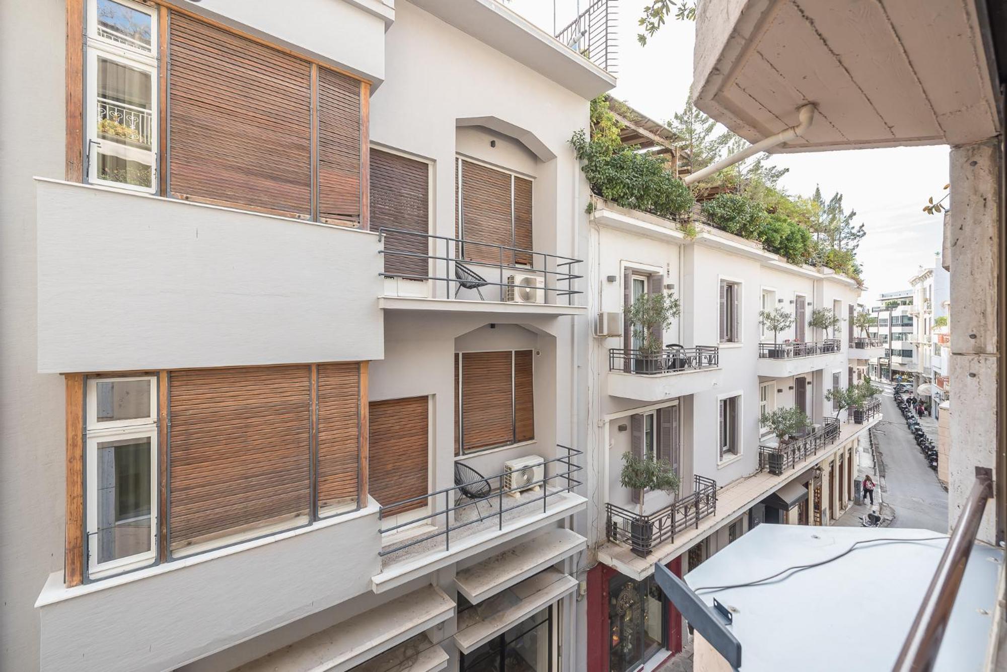 Apartment Steps From Historic Center Plaka Athena Bagian luar foto