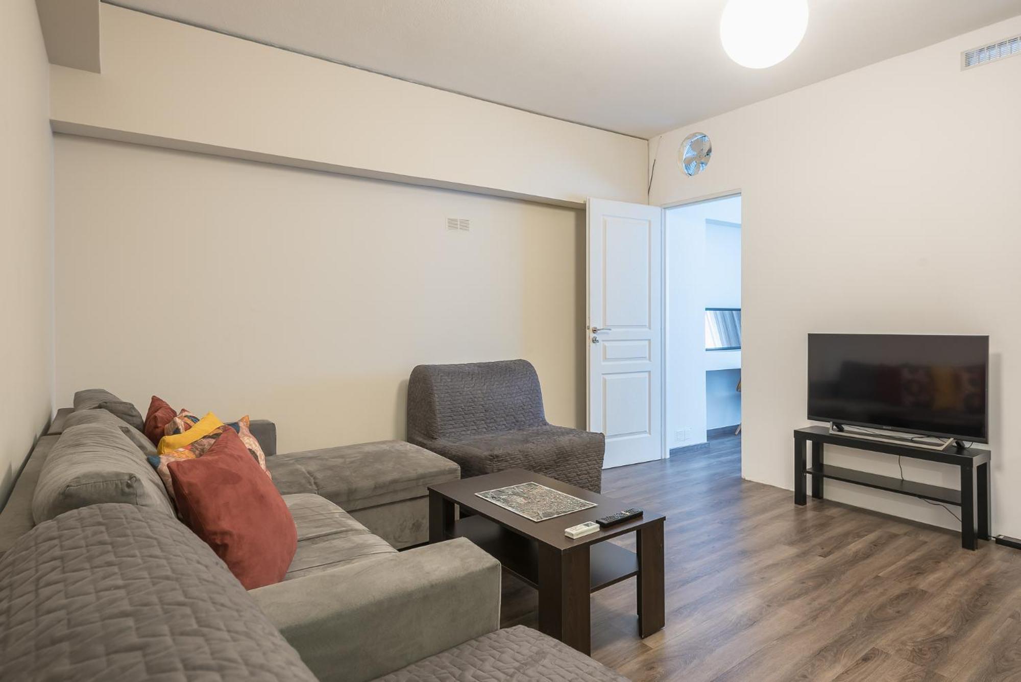 Apartment Steps From Historic Center Plaka Athena Bagian luar foto
